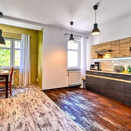 アパート Sucha, Sun & Snow *